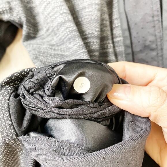 lululemon cacoon car coat black grey long jacket size small - Picture 9 of 9